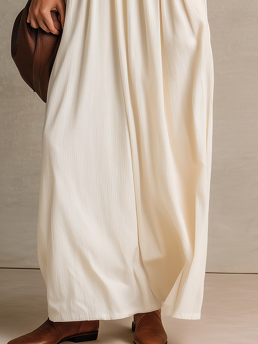 Elegant Ivory Contrast Trim Maxi Dress