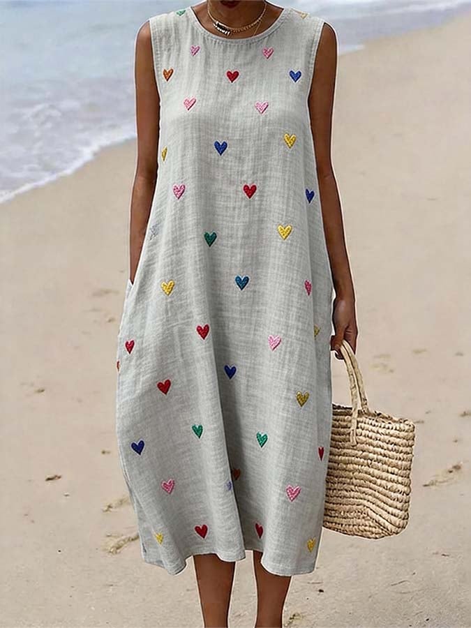 Women'S Casual Sleeveless Dress With Heart Print And Round Neckline