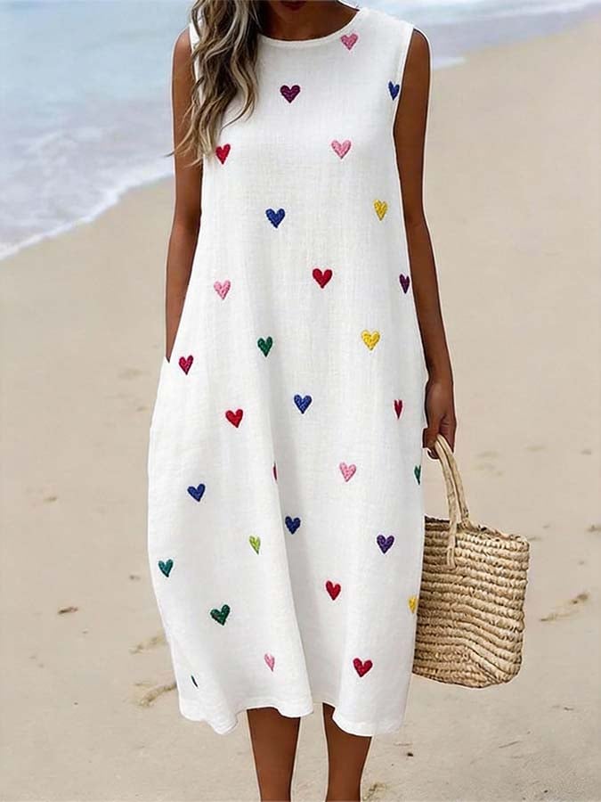 Women'S Casual Sleeveless Dress With Heart Print And Round Neckline
