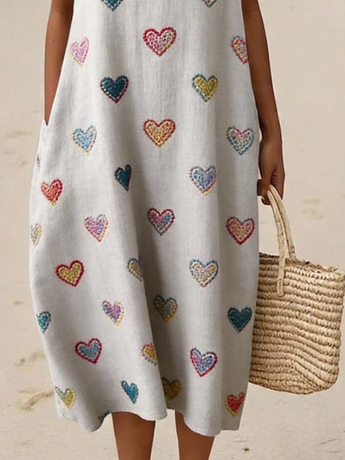 Women'S Casual Sleeveless Dress With Heart Print And Round Neckline
