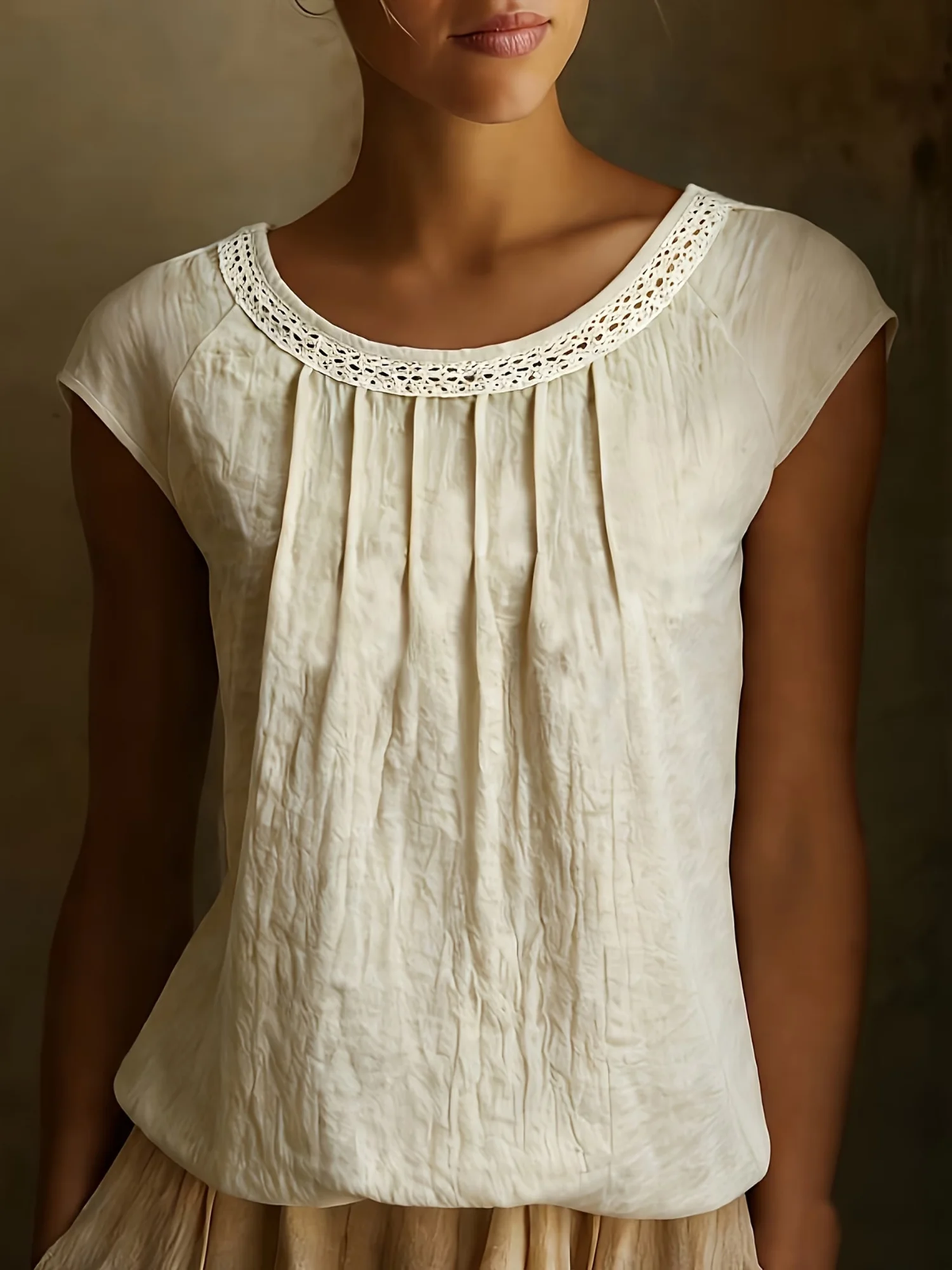 Women's Lace Collar Pleated Linen Top